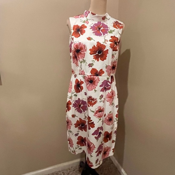 Brooks Brothers Floral Sleeveless Mock Neck Sheath Dress, size 10 - Picture 3 of 12